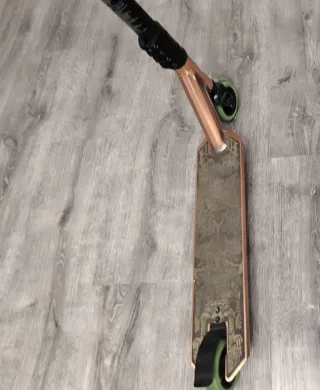 Patinete Oxelo Marrón