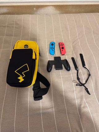 Nintendo Switch, Ring fit y mochila Pokémon 