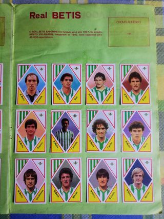 Álbum Fútbol Premio Liga 83-84. 
