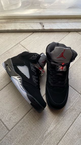 Jordan 5 Black Metallic Taglia 44