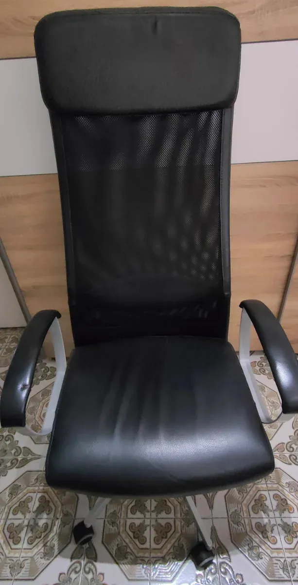 Silla Markus Ikea Negra