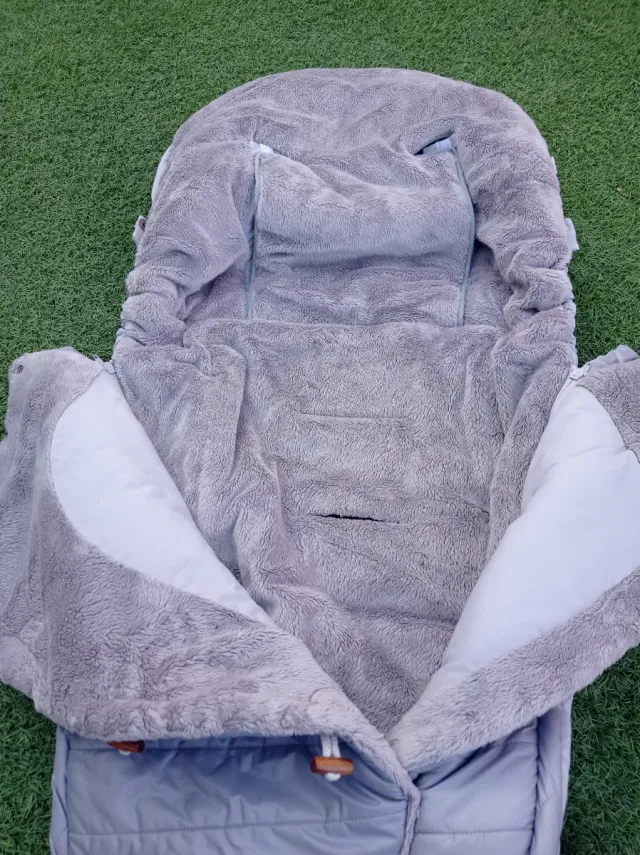 Saco Paz Rodríguez para silla bebé