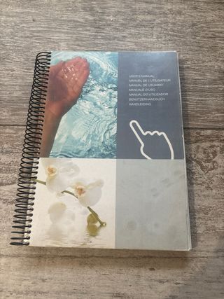 Jacuzzi Spa exterior azul