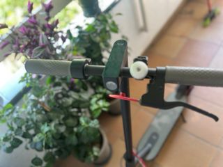 Patinete Eléctrico Xiaomi con rueda de recambio. 