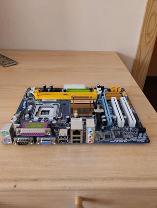 PLACA BASE GIGABYTE GA-G31M-S2C LGA775