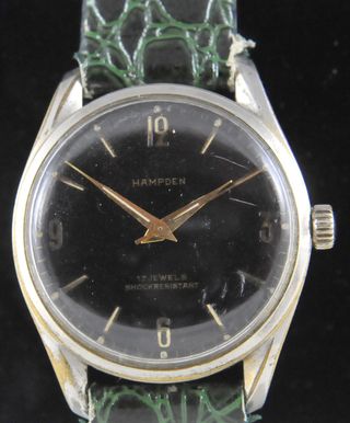 Reloj de cuerda HAMPDEN negro y dorado