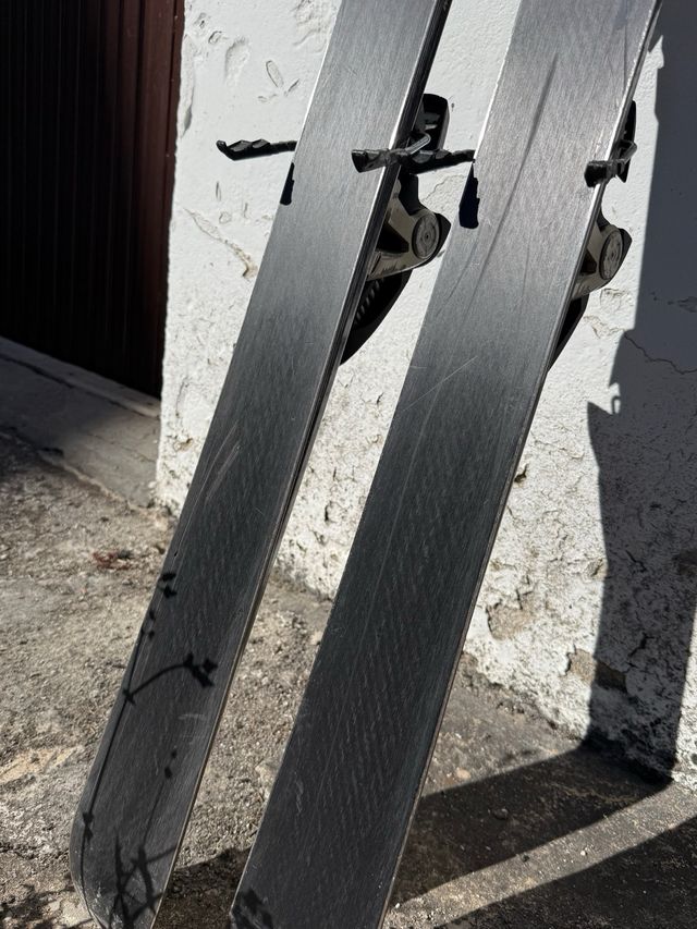 Esquís Völkl Unlimited AC 50 177cm