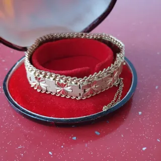 Pulsera bisutería dorada
