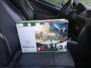 Xbox One S 1TB Assassin's Creed Origins