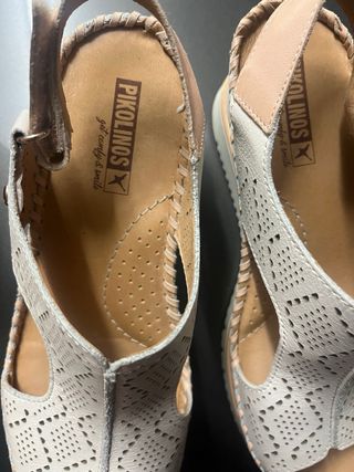 Sandalias cuña Pikolinos Nata