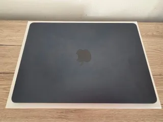 MacBook Air 13 M2 como nuevo
