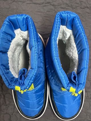Botas nieve niño Decathlon. Talla 34