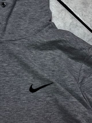 Felpa Nike con cappuccio grigia zip