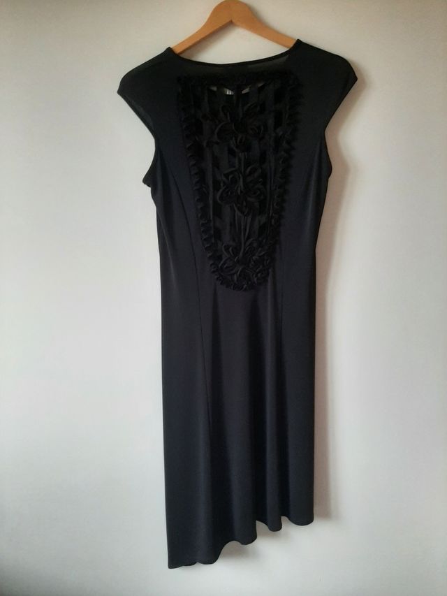 Elegante vestido negro sin usar talla 42