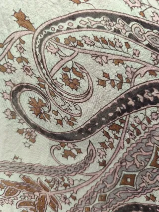 Blusa Zara M seda estampado paisley