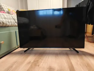 Televisor Hisense 43 4K UHD Smart TV H43M3000