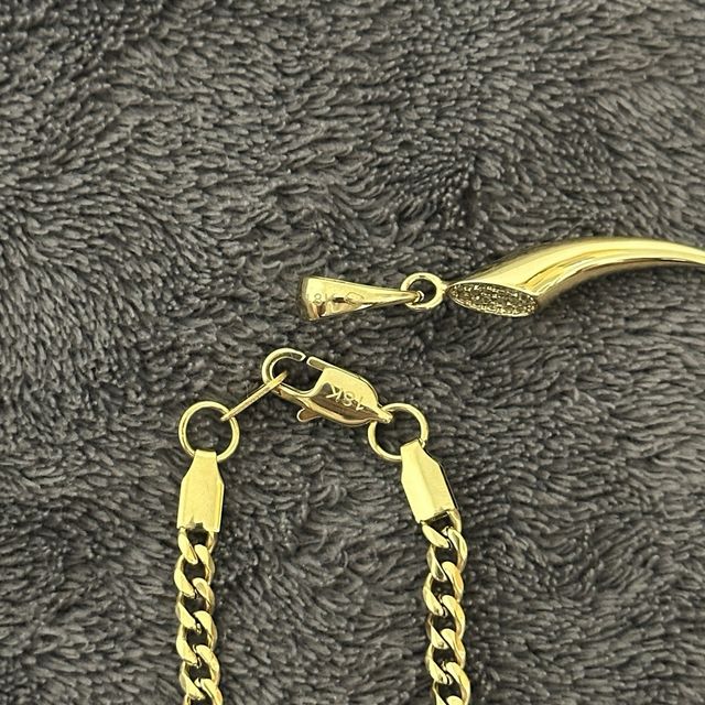 Cadena Cubana y Colgante Oro Laminado