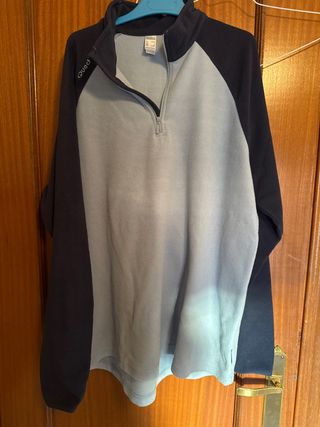 Forro polar Quechua azul y gris Talla M