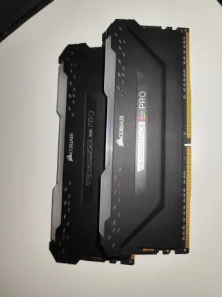 Corsair Vengeance RGB Pro DDR4 2x8GB
