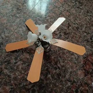 Lámpara de techo con ventilador