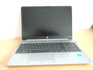 HP 250 G9 Notebook Portátil