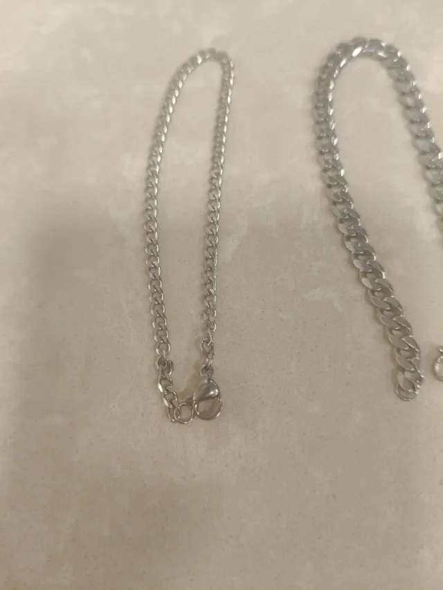 juntas 2€ Pulseras Acero 18cm de largo