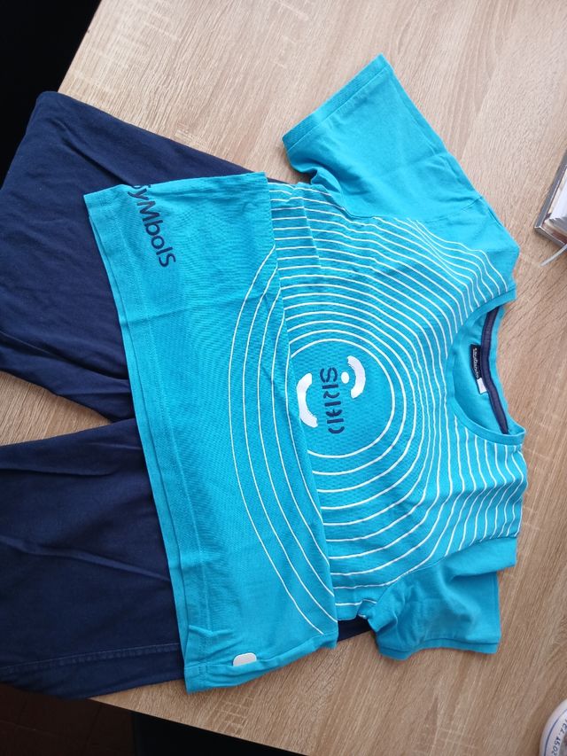 Completo maglietta e pantaloncini Due completi