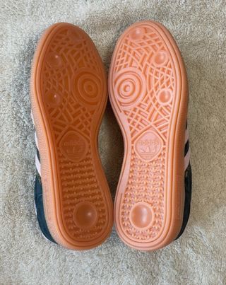 Adidas Spezial negras y rosas talla 38