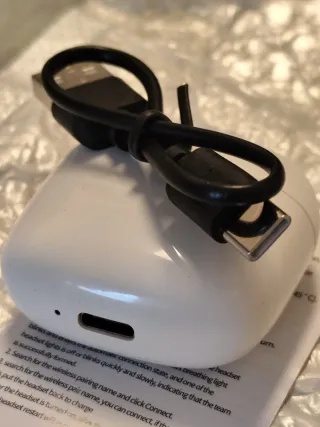 Auriculares Bluetooth inalámbricos. Nuevos.