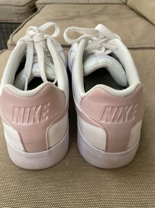 Zapatillas Nike Mujer Blancas y Rosas