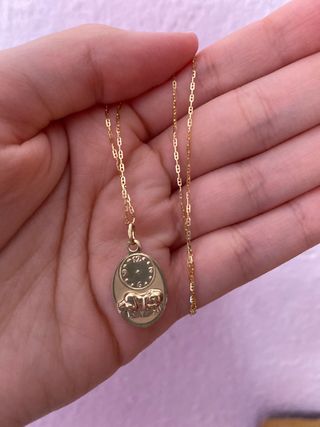 Cadena de oro para bebé con colgante