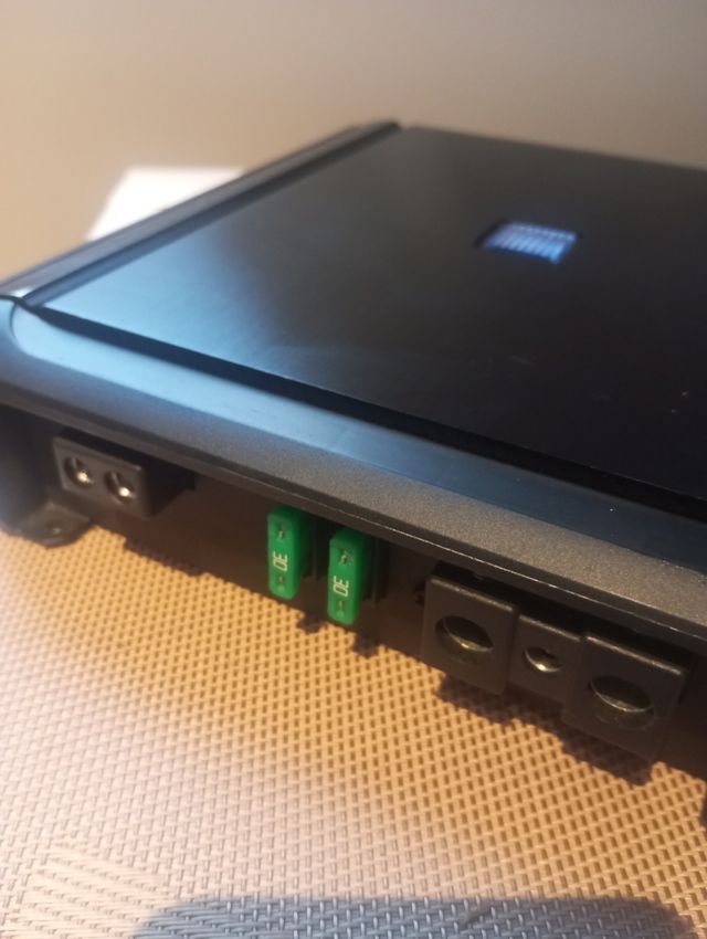 Etapa amplificador Alpine MRV-M500 Mono 500wRMS
