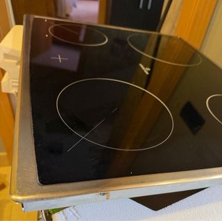 Placa Vitrocerámica + Horno Ariston