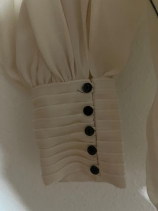 Camisa Zara Beige y Negra