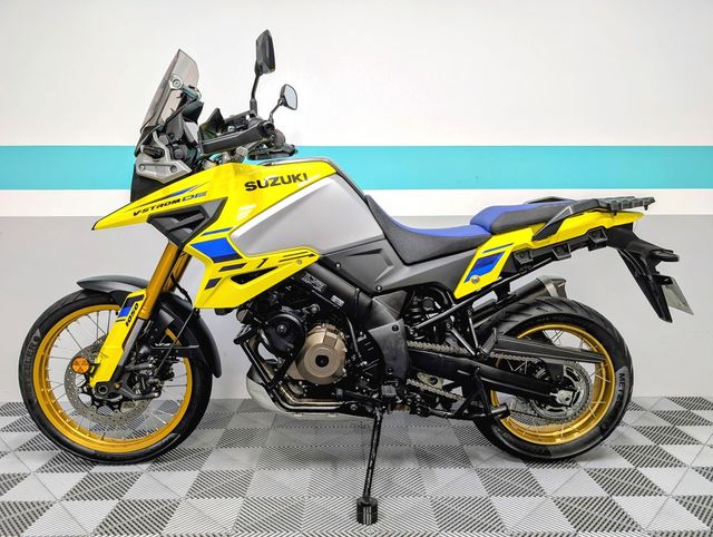 SUZUKI V-STROM 1050DE - 2023 - 15.424KM