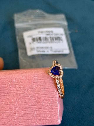 Anillo Pandora Corazón Azul Brillante