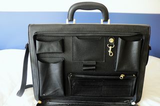 Maletín porta documentos negro