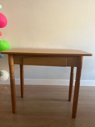 Mesa extensible madera con cajón