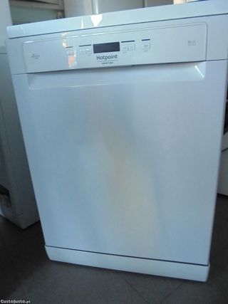 Máquina de Lavar Loiça Ariston Hotpoint