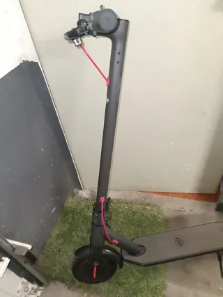 Patinete Eléctrico R9 Ruedas Antideslizantes
