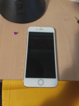 iPhone 6s 16GB Oro che non si accende