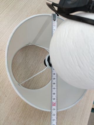 Lámpara de mesa pequeña