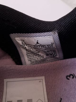 Jordan Auténticas Talla 37.5