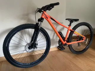 Bicicleta 27,5" Talla S, Specialized