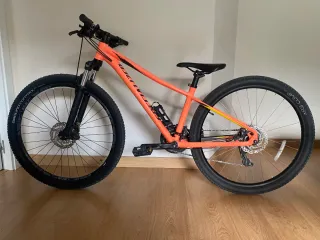 Bicicleta 27,5" Talla S, Specialized