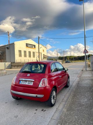 FIAT 500 TIENE 131MIL kM
