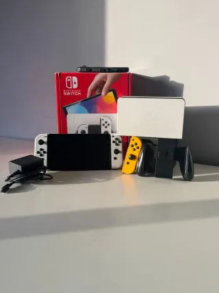 Accessori OLED + per Nintendo Switch