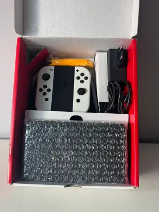Accessori OLED + per Nintendo Switch