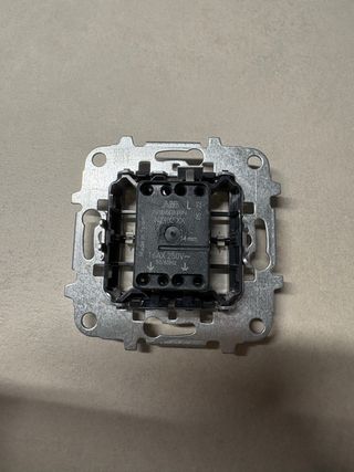 Interruptor conmutador Niessen Zenit Blanco x4