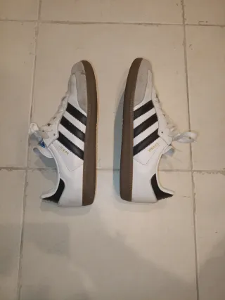 Zapatillas Adidas Samba Negras y Blancas